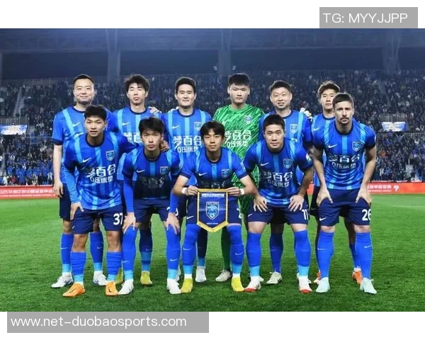 南通支云足球俱乐部奋勇争先力争晋级新赛季目标明确全力以赴展现团队精神 南通支云足球俱乐部奋勇争先力争晋级新赛季目标明确全力以赴展现团队精神